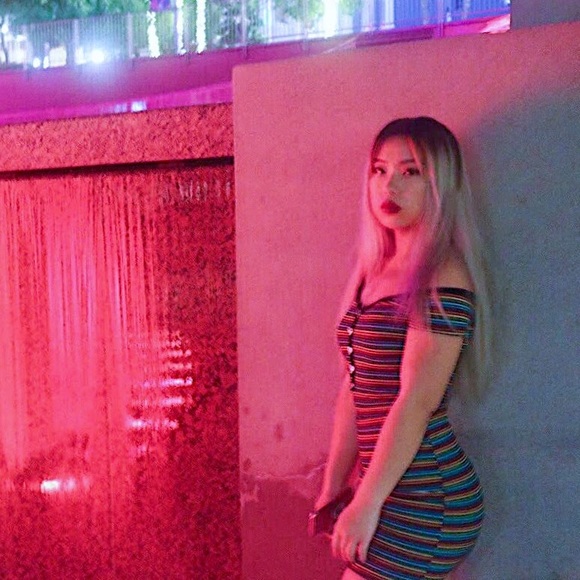 Meet your Posher, Leyna - Picture 1 of 1